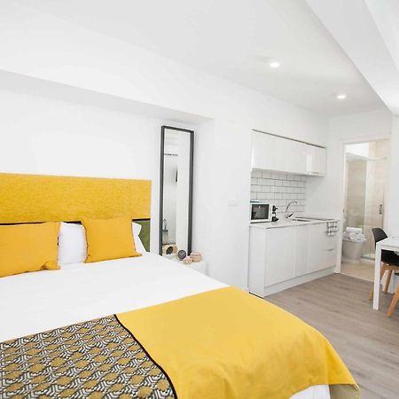 Isg Apartments Adolfo Cuellar 401 Sevilla Bagian luar foto