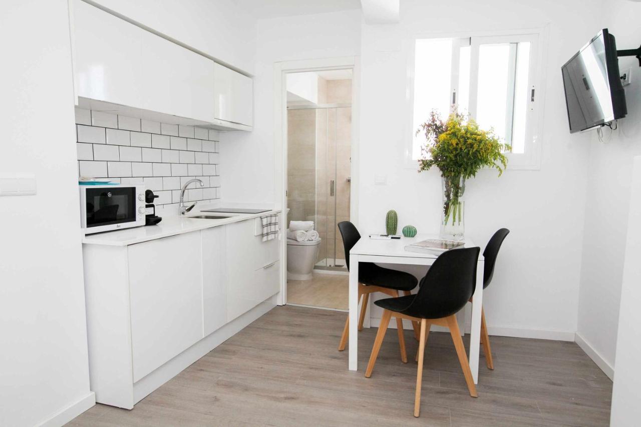 Isg Apartments Adolfo Cuellar 401 Sevilla Bagian luar foto